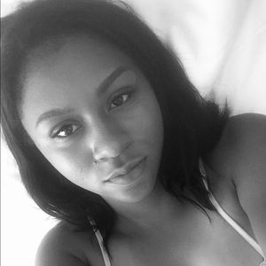 Meet your Posher, Lakisha